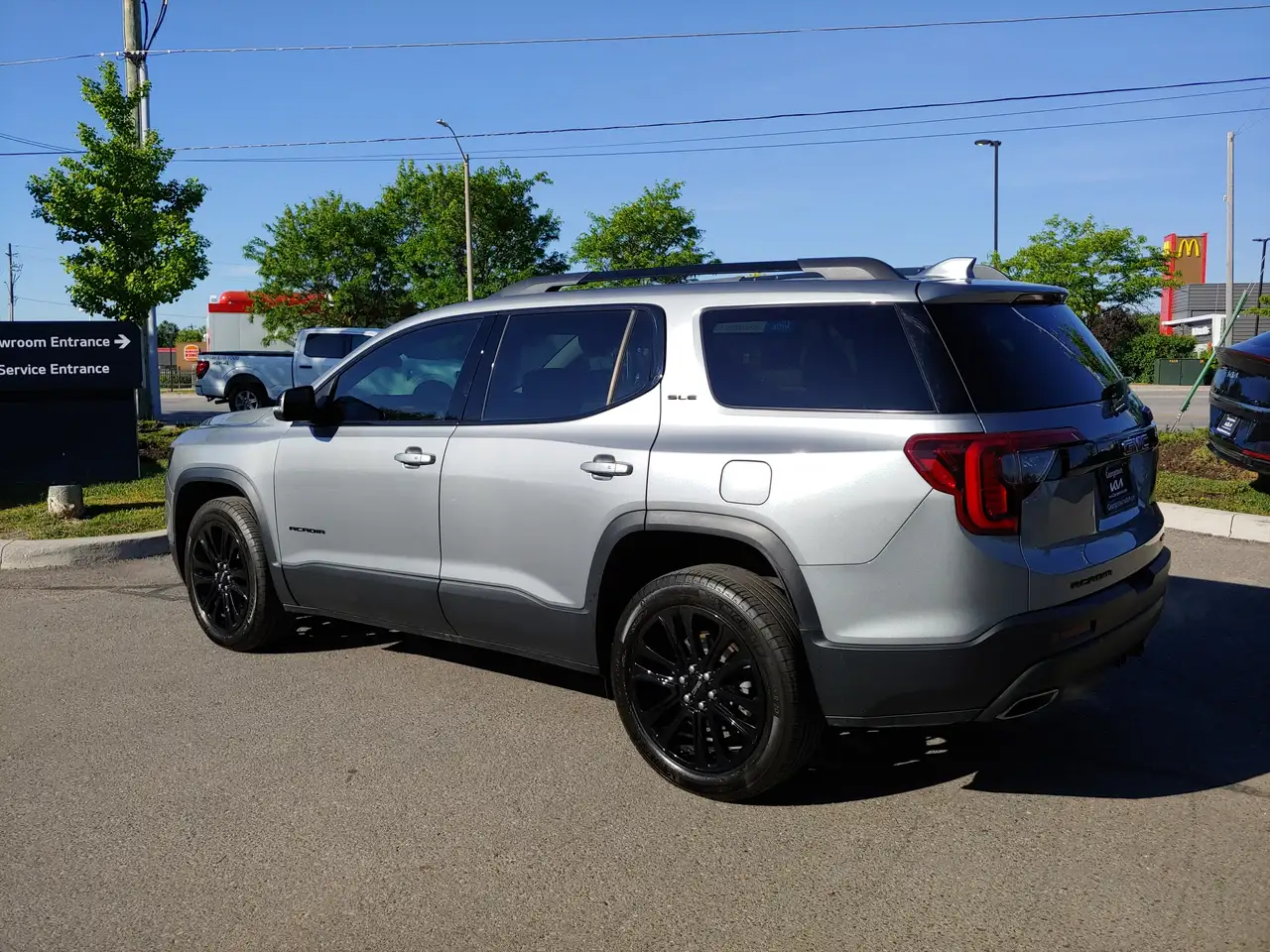 GMC Acadia photo GMC Acadia
