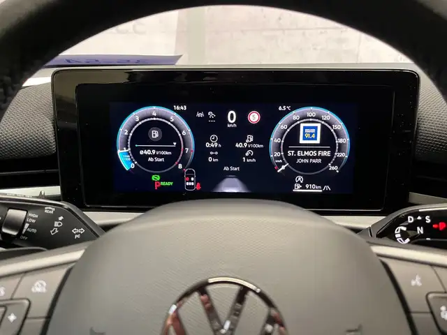 Volkswagen T-Roc view 13