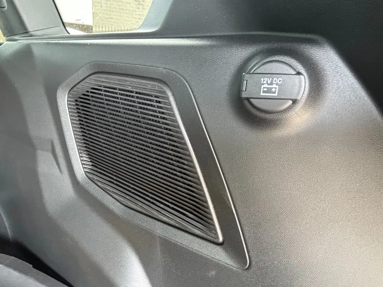 Jeep Cherokee снимка Jeep Cherokee