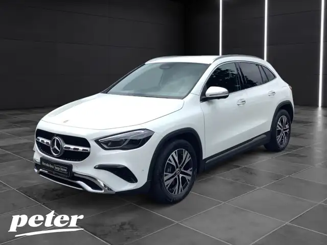 Mercedes-Benz GLA 200 d PROGRESSIVE+MBUX+18"+8G+LED+THERMATIC