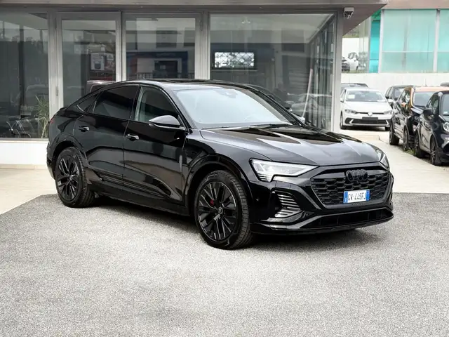 Audi Q8 e-tron Sportback 55 Quattro S Line 408 cv - 2024