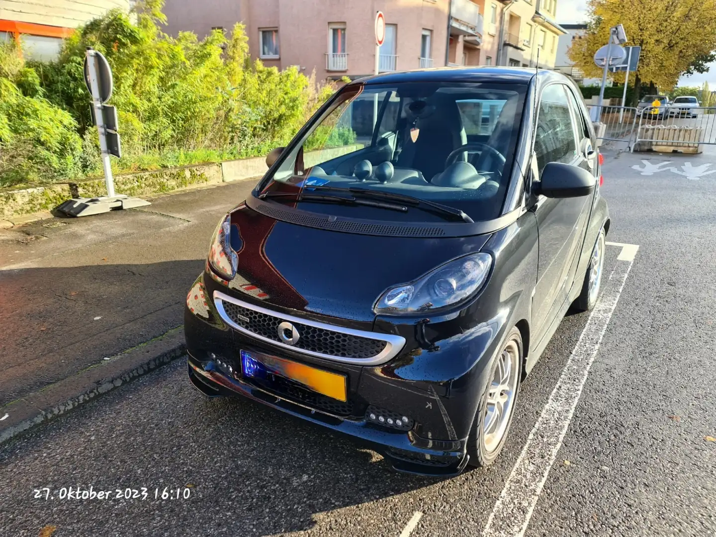 smart brabus fortwo coupe softouch Xclusive Zwart - 2