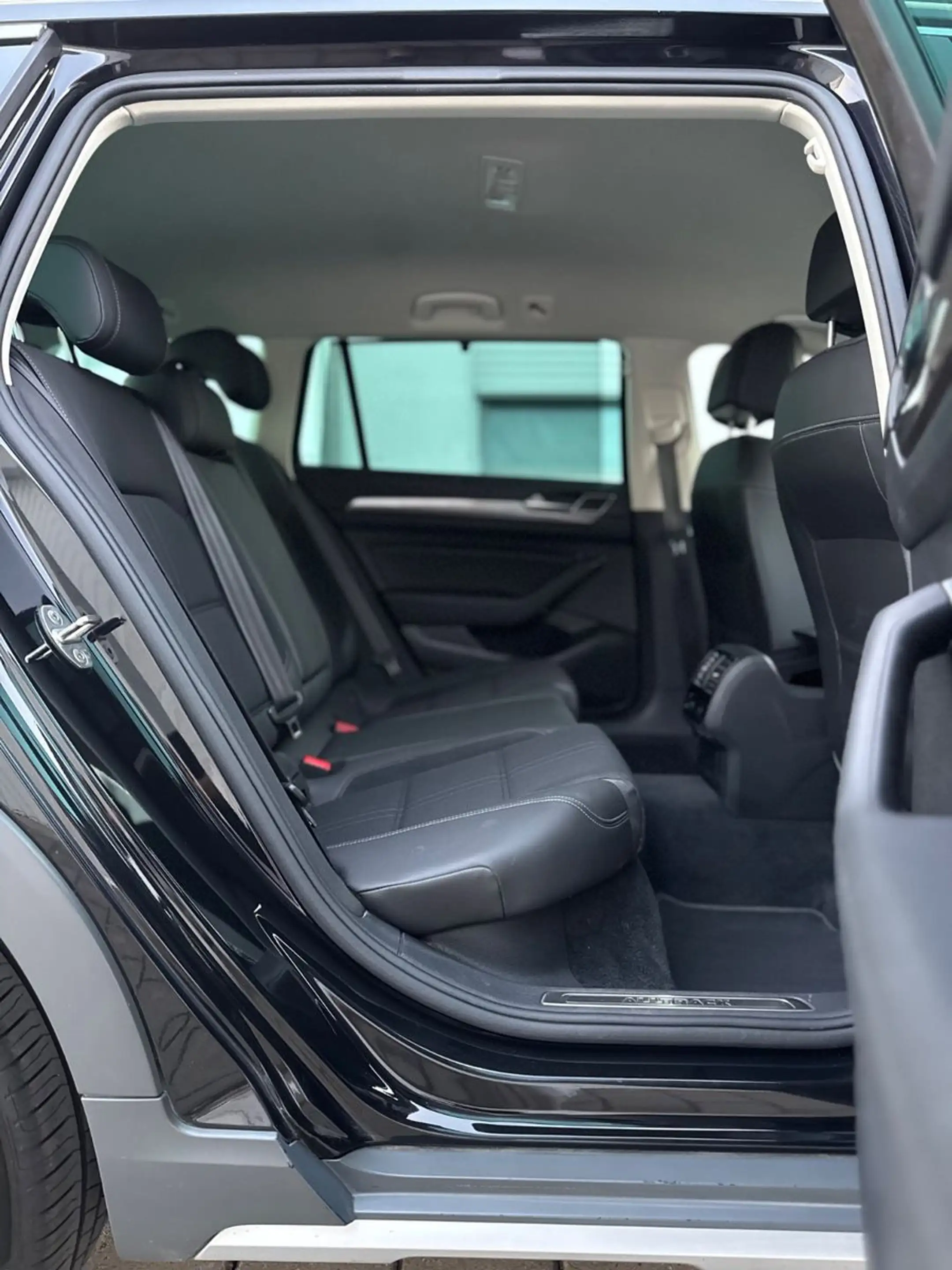 Volkswagen Passat Variant Alltrack 4Motion*ACC*KAMERA — photo 11