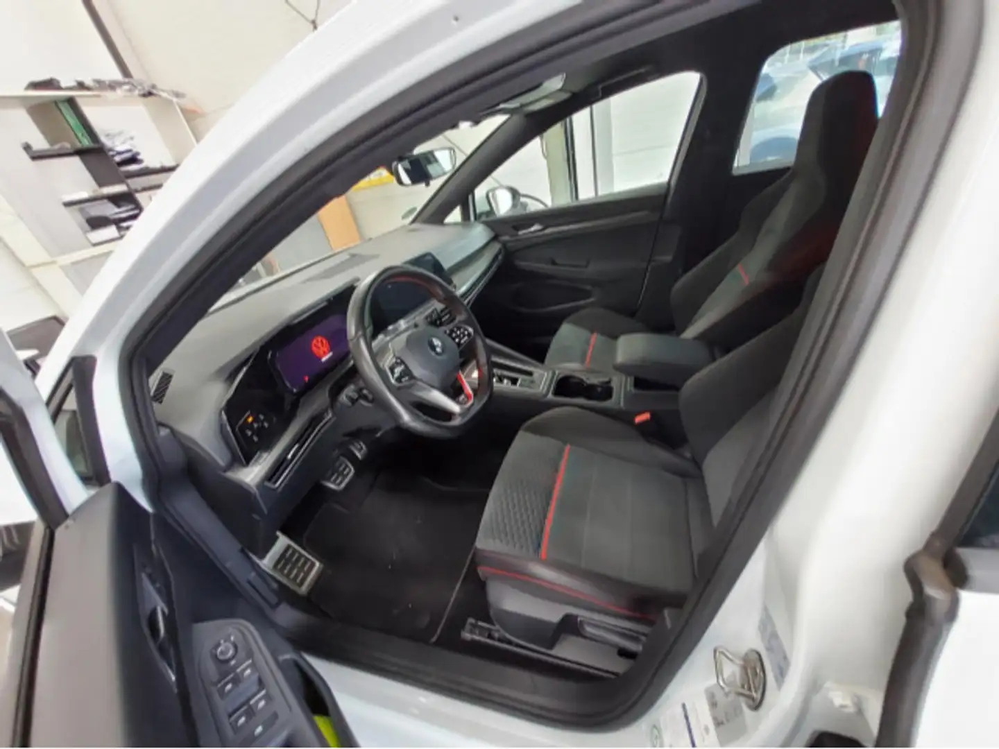 Volkswagen Golf GTI Golf VIII 2.0 TSI GTI Clubsport Navi LEDPlus DAB Weiß - 2