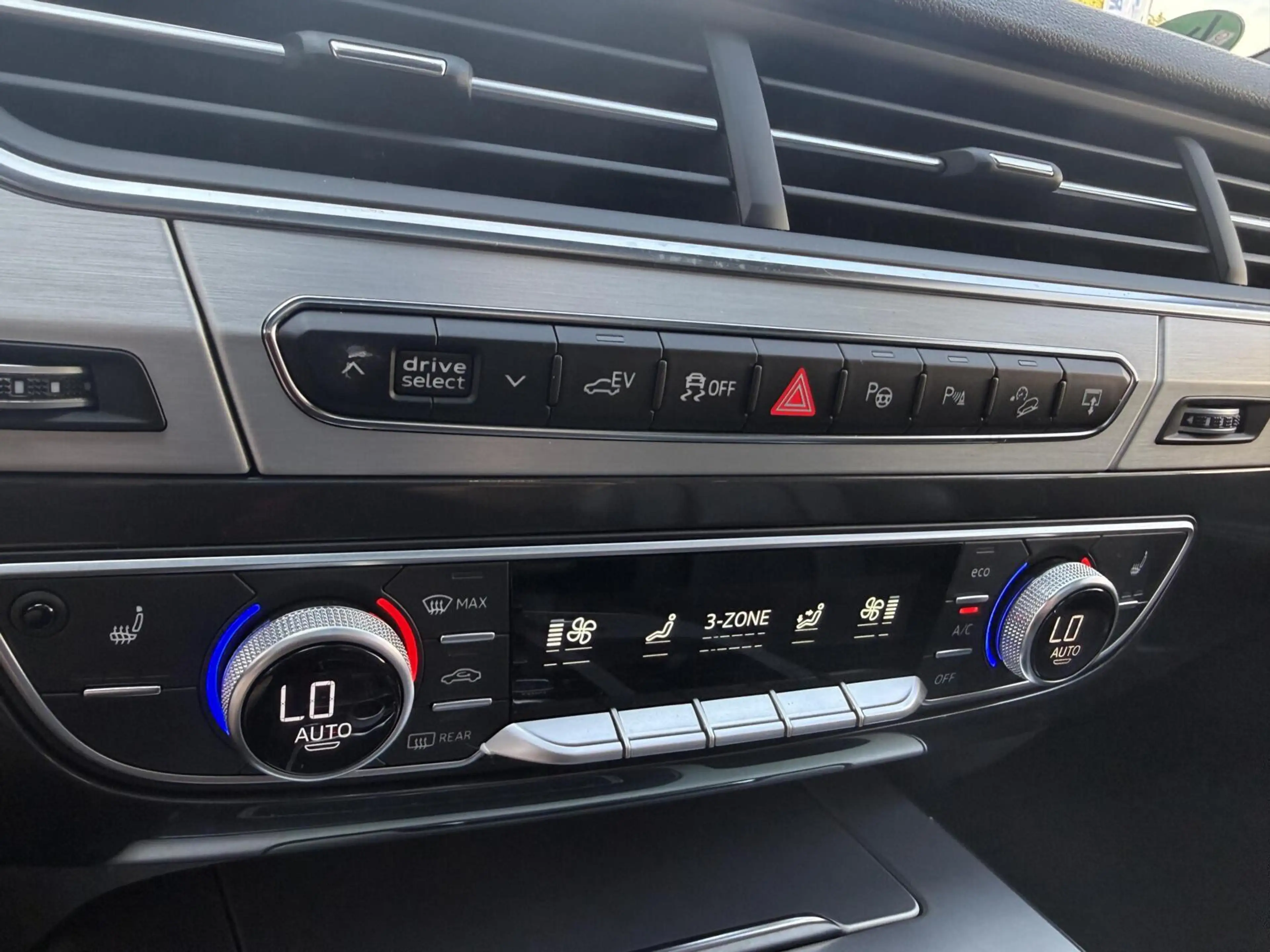 Audi Q7 e-tron 3.0 TDI Quattro LUCHTV/PANO/HEAD-UP *ALL-IN PRIJS* — photo 32