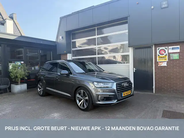 Audi Q7 e-tron