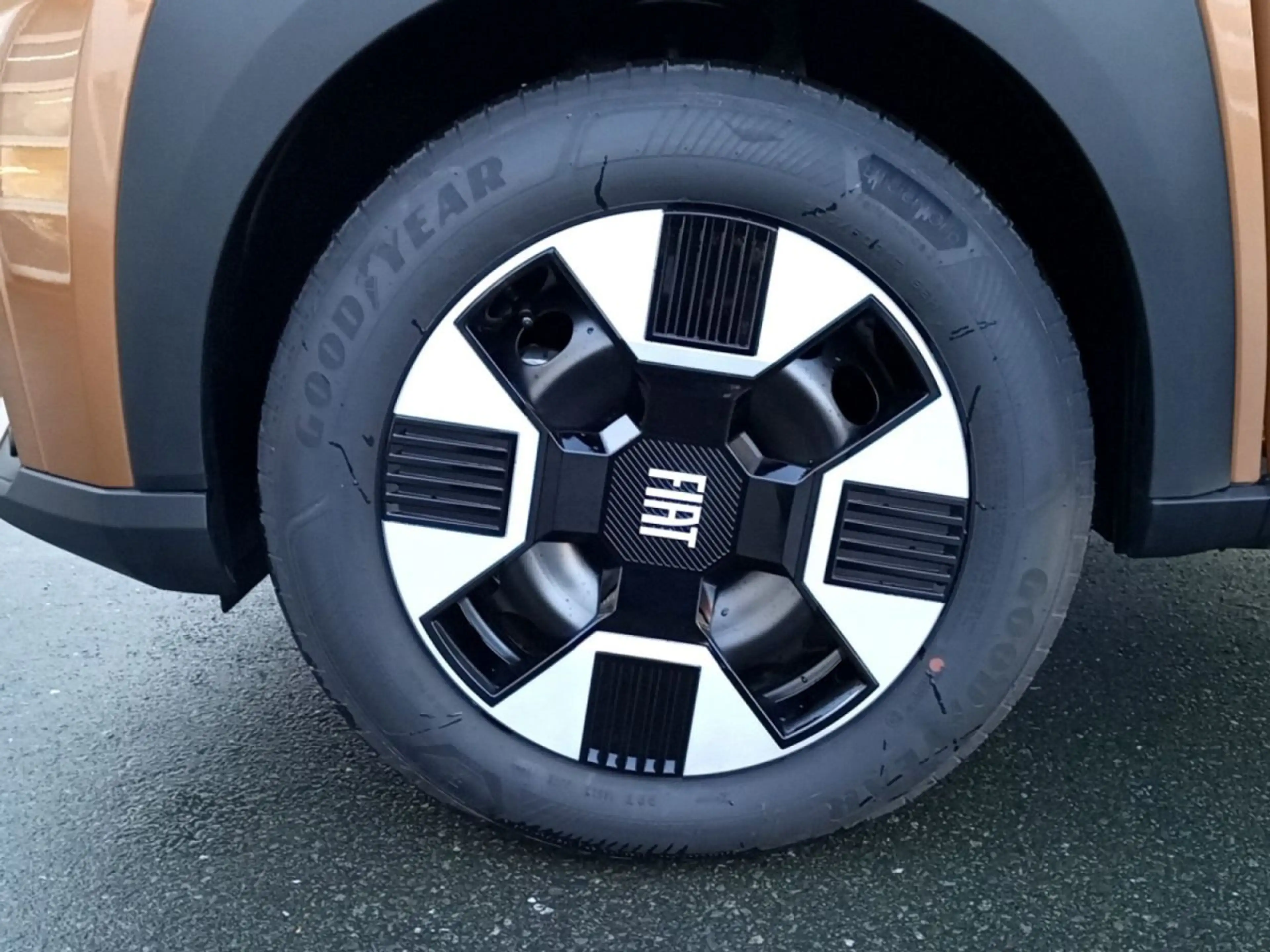 Fiat Grande Panda Bella Italia — photo 12
