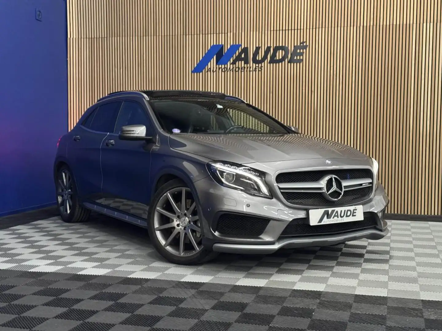 Mercedes-Benz GLA 45 AMG 45 AMG 360 CH 4-MATIC BV Speedshift DCT - SUIVI MERCEDES Gris - 1