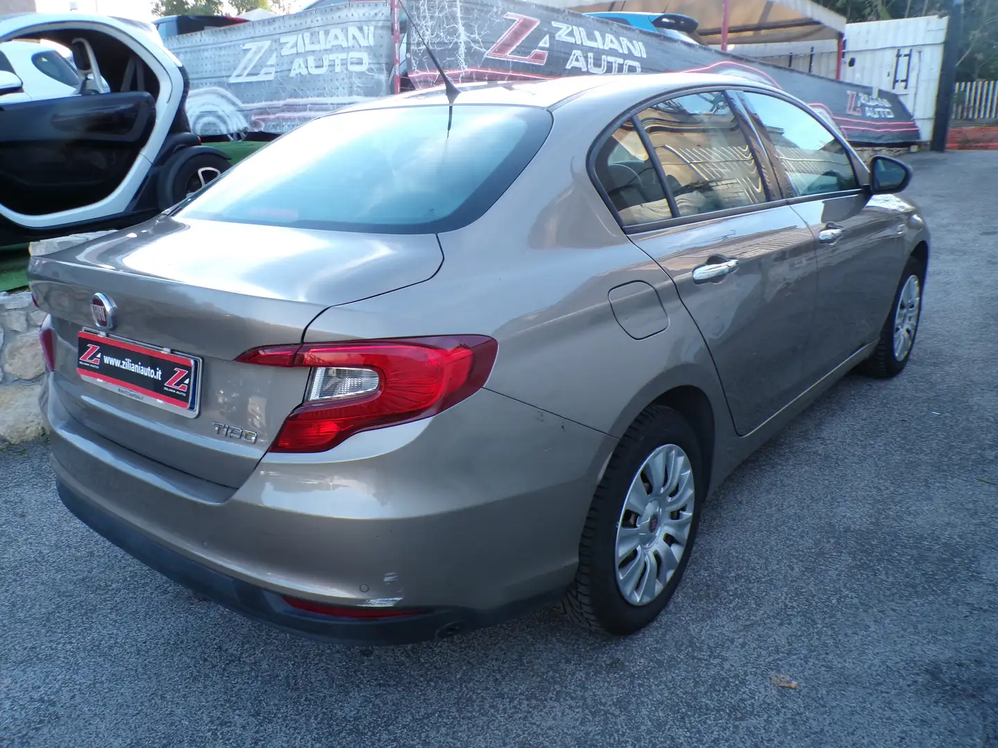 Fiat Tipo 4p 1.4 95cv GPL ..CRUISE..BLUETOOTH.. Bronze - 2