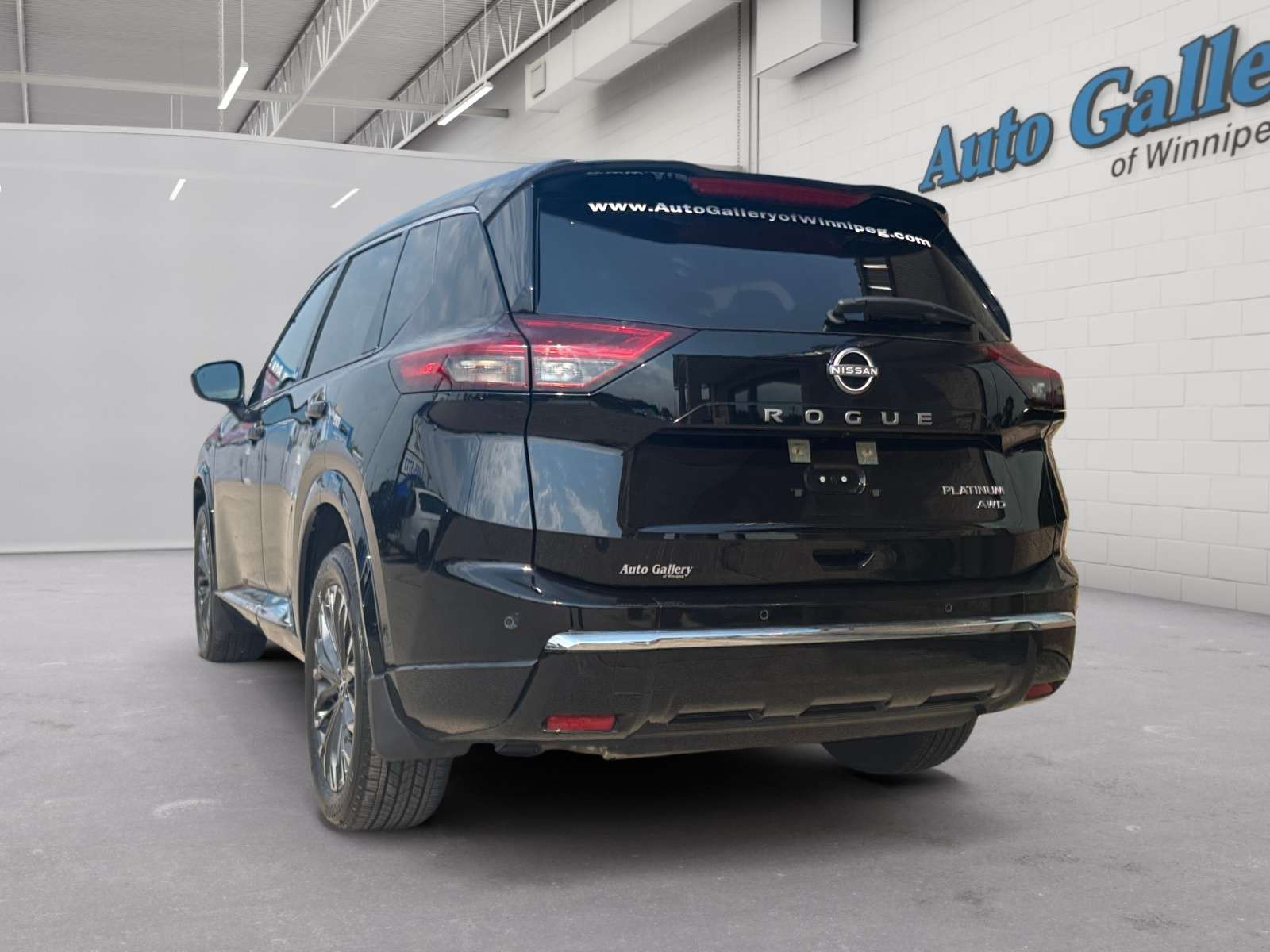 used 2024 Nissan Rogue car, priced at $32,748