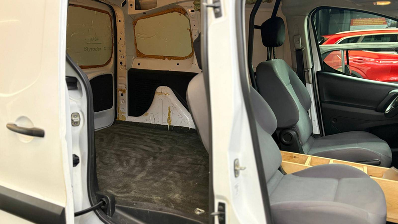 Peugeot Partner Partner 1.6 Hdi bj. 2016 Euro 6 — photo 13