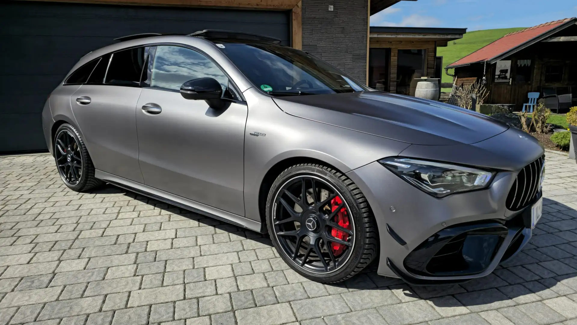 Mercedes-Benz CLA 45 AMG CLA 45 AMG S 4MATIC Shooting Brake Aut. Grau - 1
