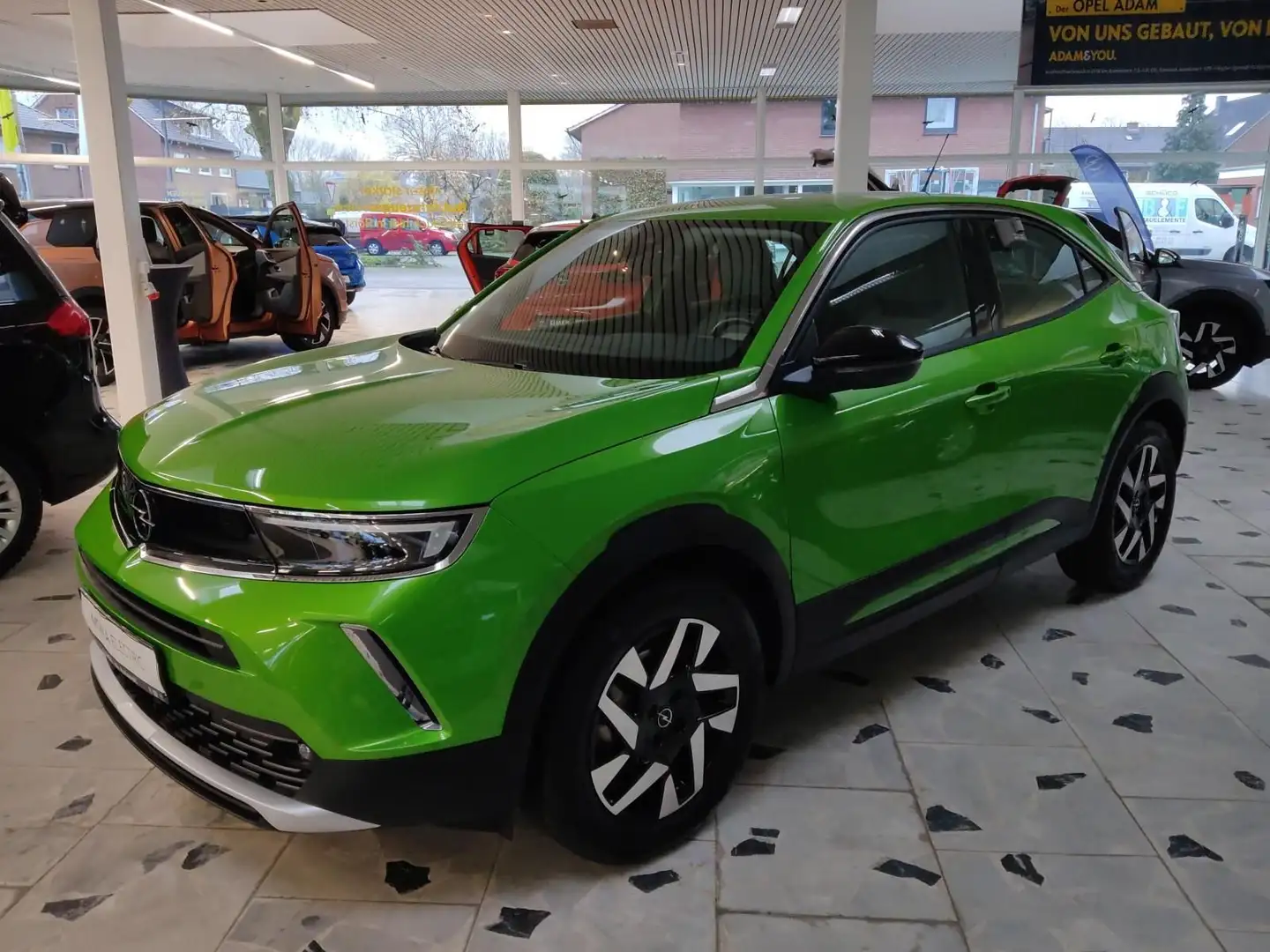 Opel Mokka-E Mokka e Elegance Grün - 2