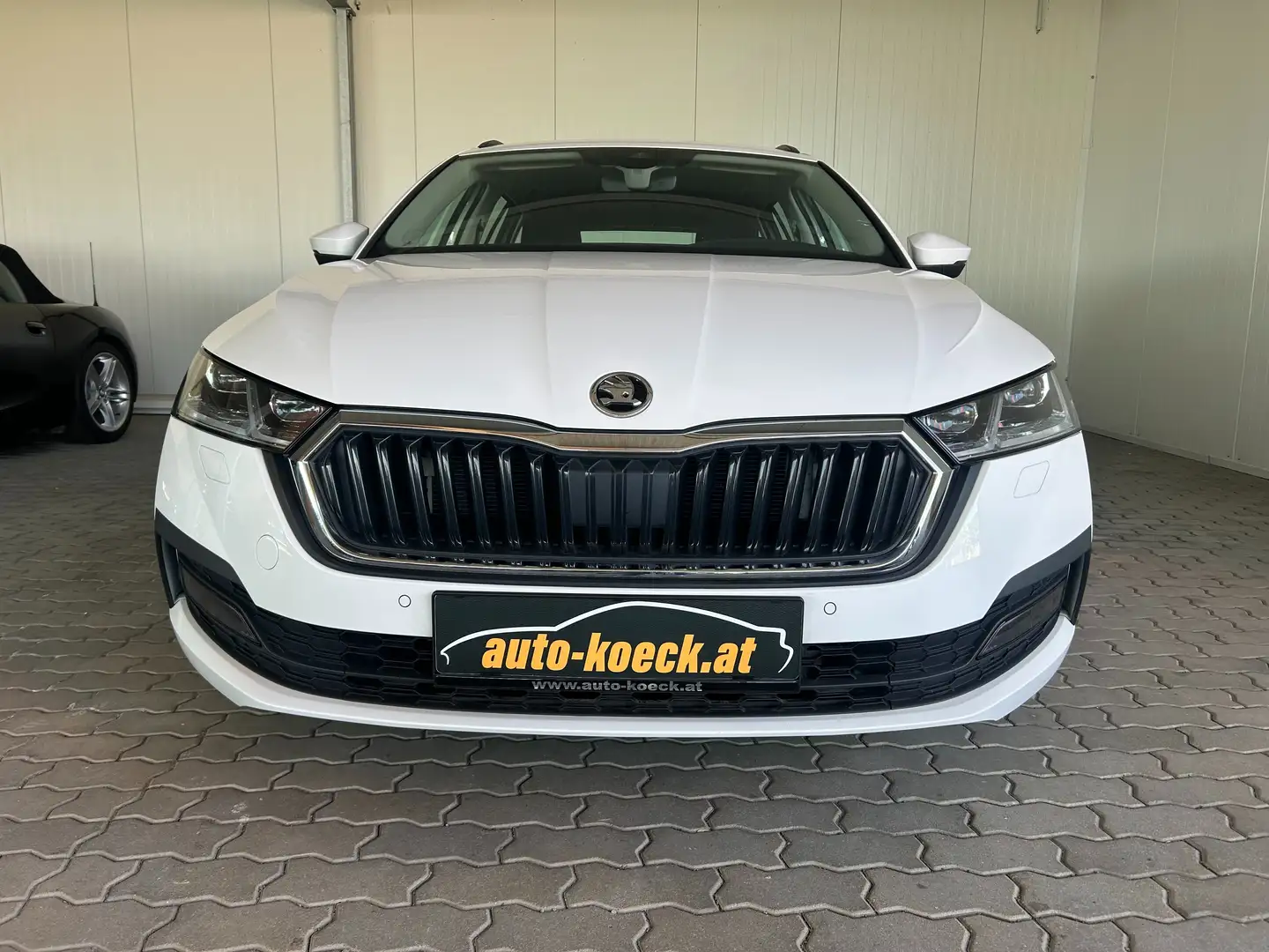 Skoda Octavia Ambition iV Weiß - 2