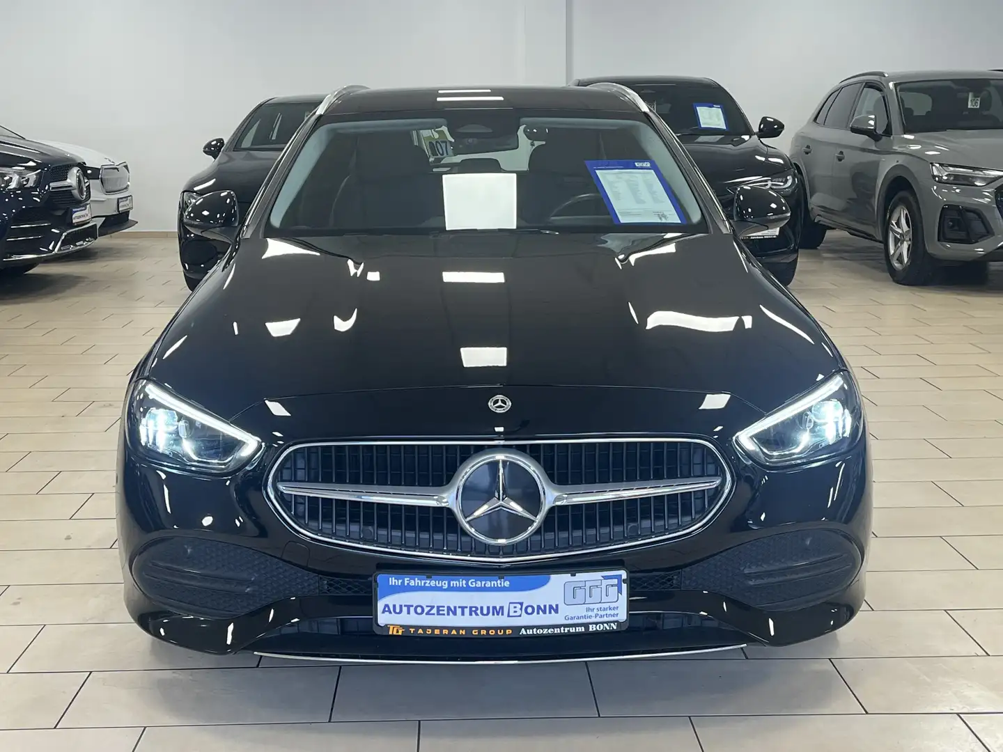 Mercedes-Benz C 200 T d*Avantgarde*TeiLeder*LED*R-Cam*Navi* Noir - 2