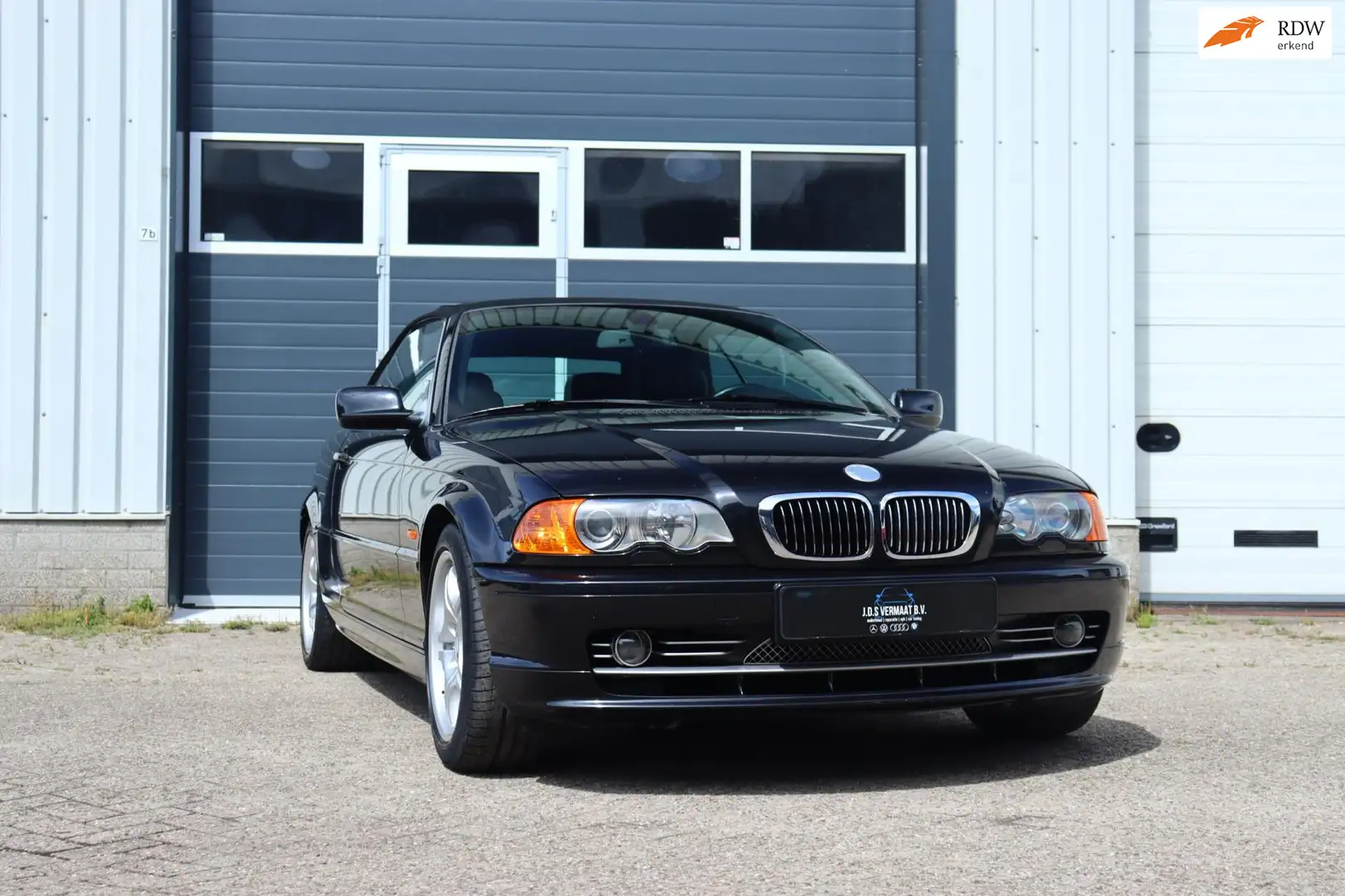 BMW 330 3-serie Cabrio 330Ci Executive H&K Standkachel Ful Zwart - 1