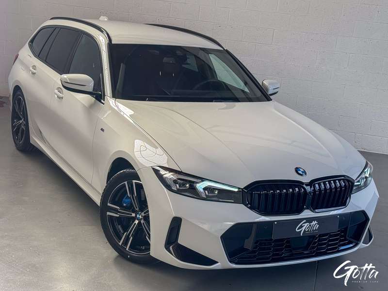 Photo du véhicule BMW 330