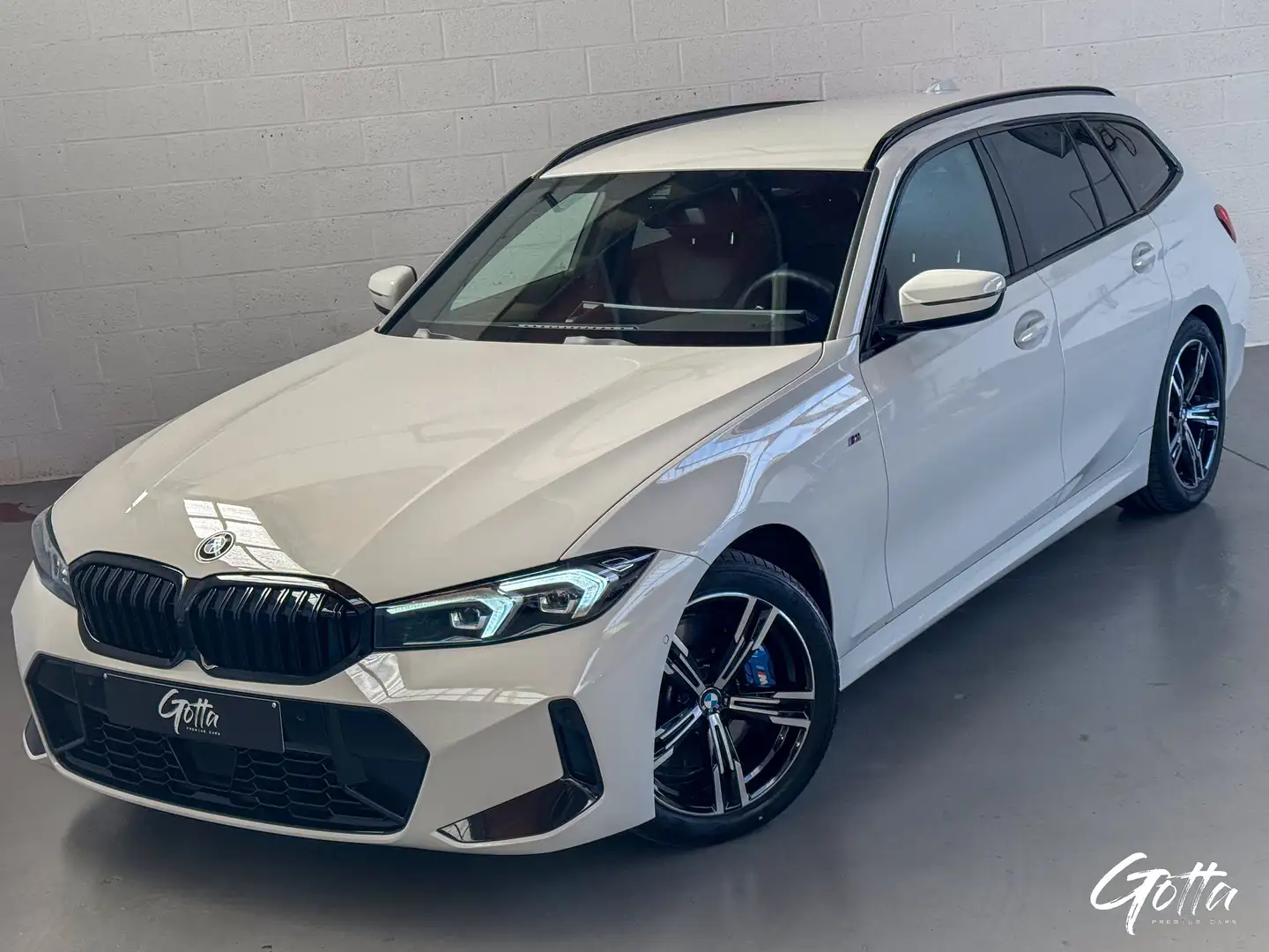 BMW 330 i Touring 245CH**Pack M Sport Pro/Caméra/ DEMO Blanco - 1