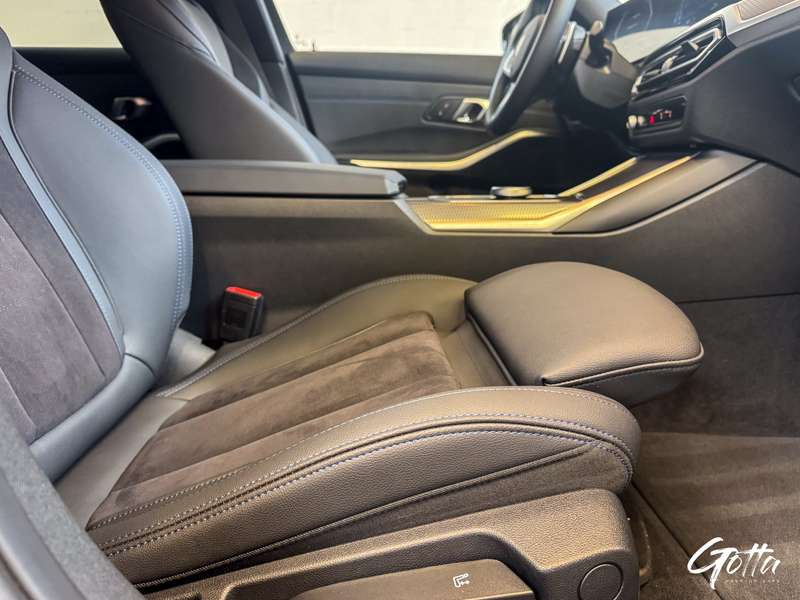 Photo du véhicule BMW 330