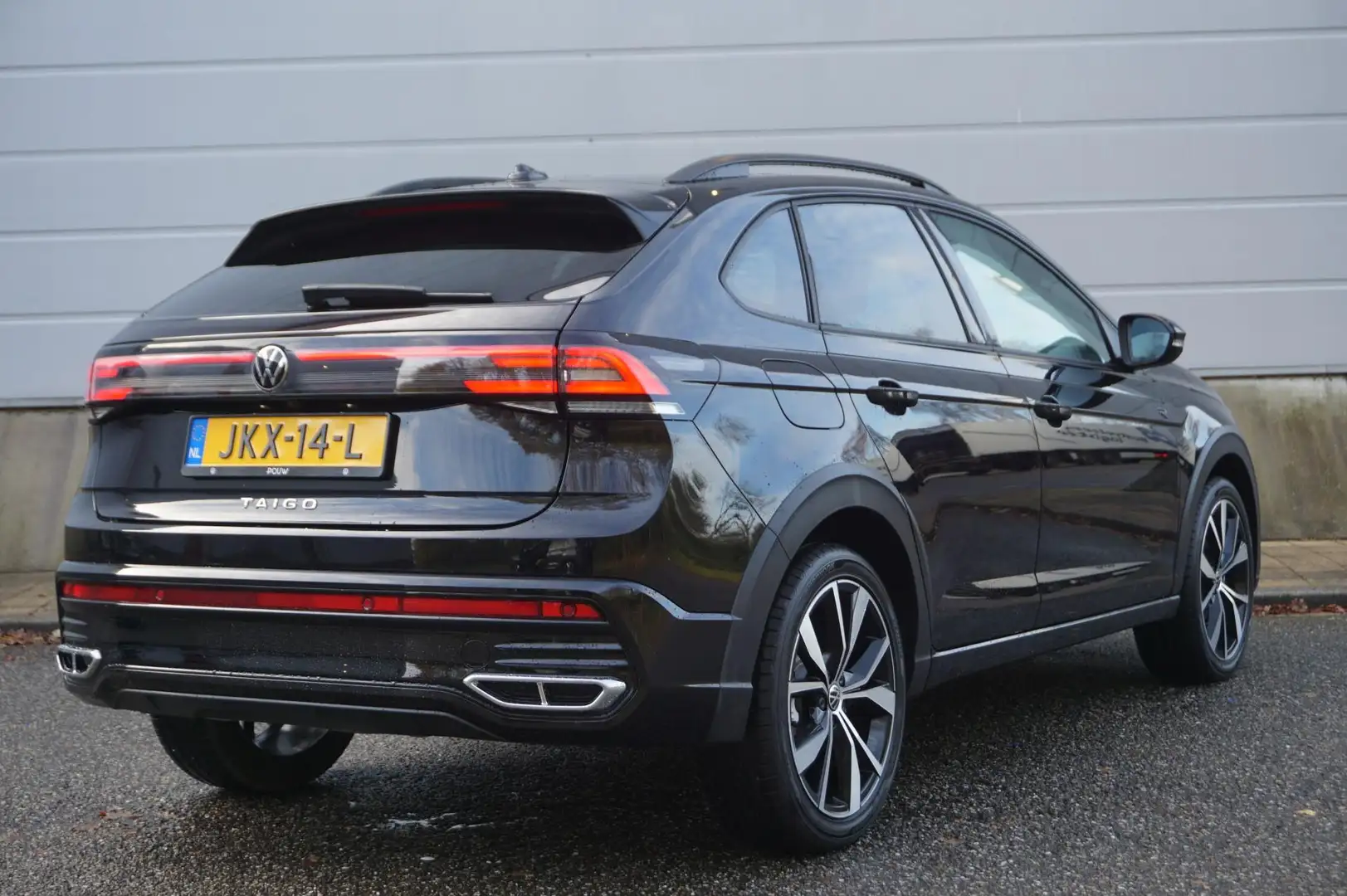 Volkswagen Taigo 1.0 TSI 115pk DSG R-Line | IQ Light | Keyless | Ac Noir - 2