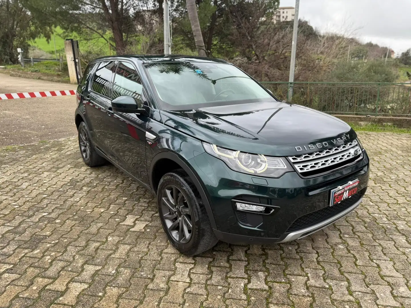 Land Rover Discovery Sport Discovery Sport 2.0 td4 HSE Luxury awd 150cv auto - 2