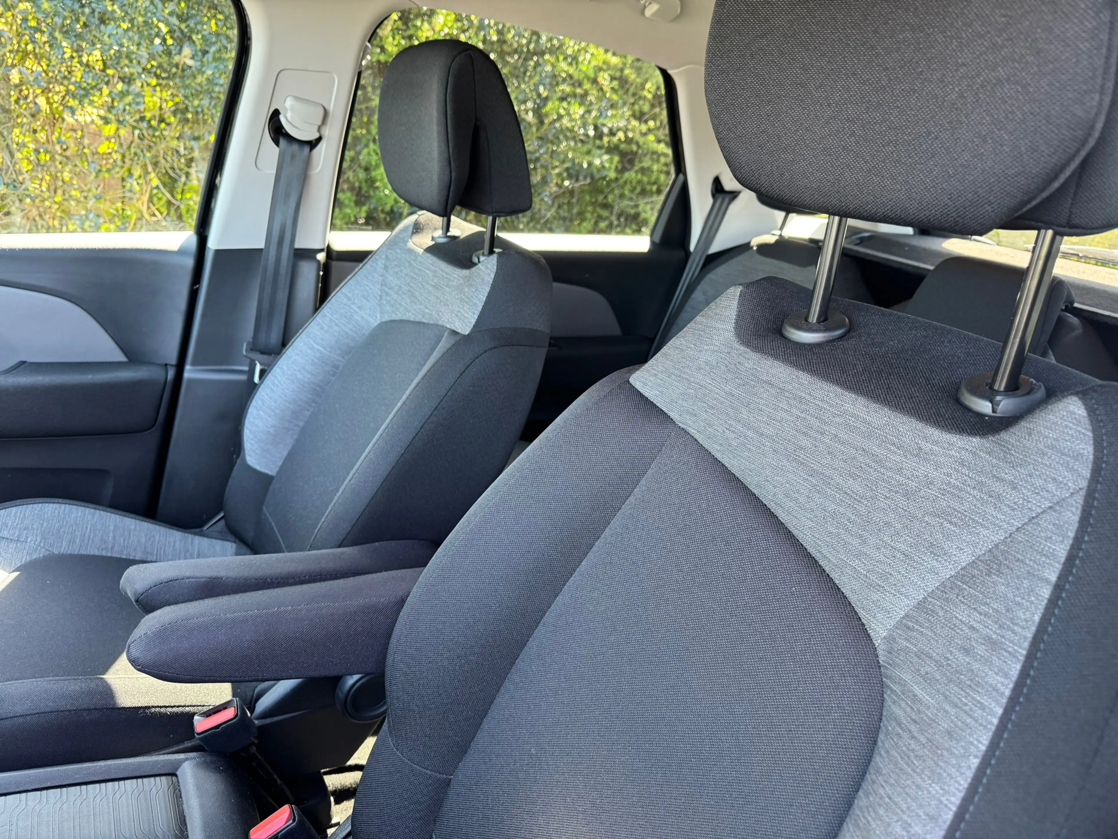 Citroen C4 Picasso 1.2 PureTech Selection |Trekh.|Dealer onderh.| — photo 11