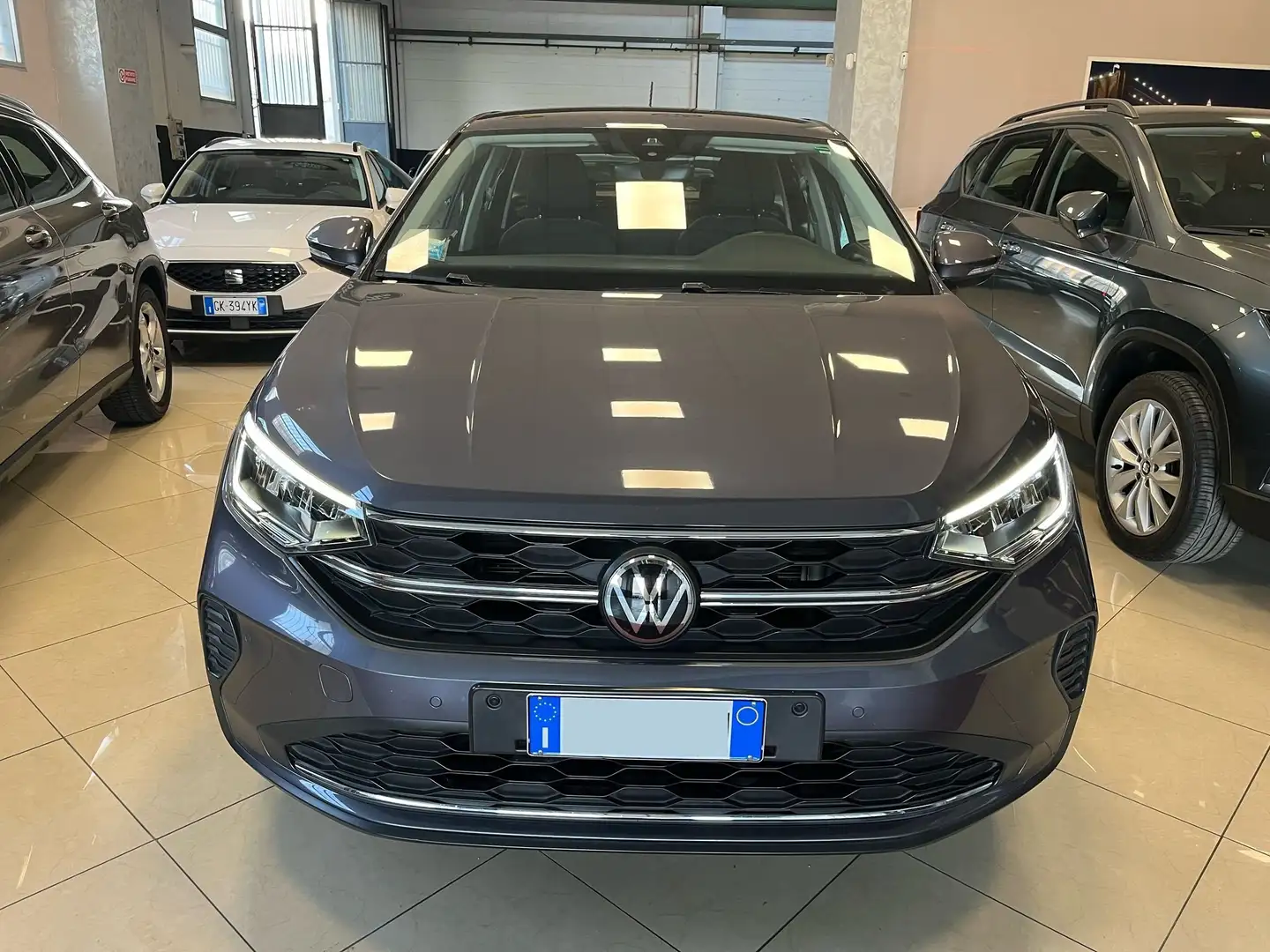 Volkswagen Taigo 1.0 tsi Life 95cv VIRTUAL Grigio - 2