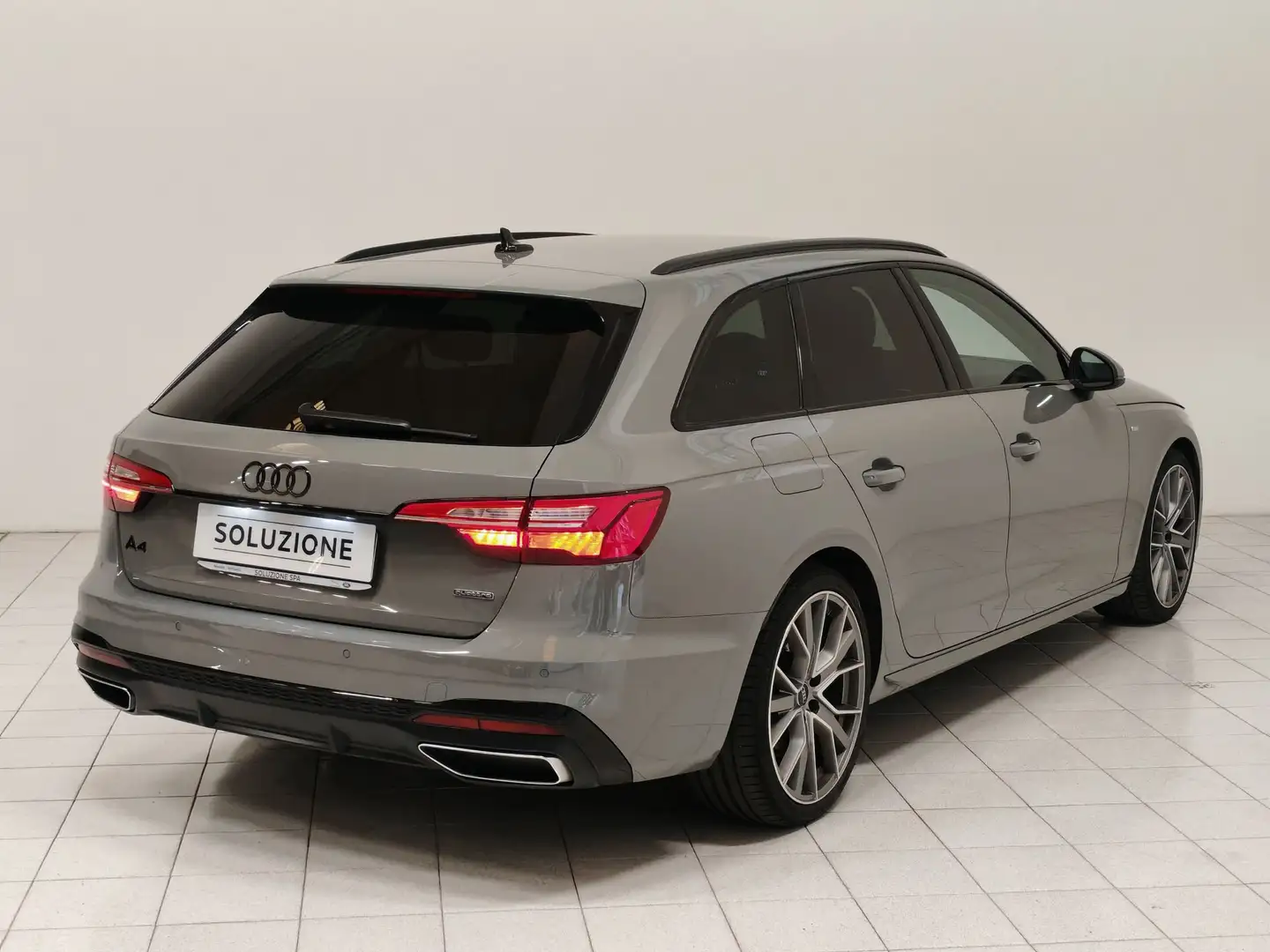 Audi A4 Avant 40 TDI quattro S tronic S line edition IVA Beige - 2