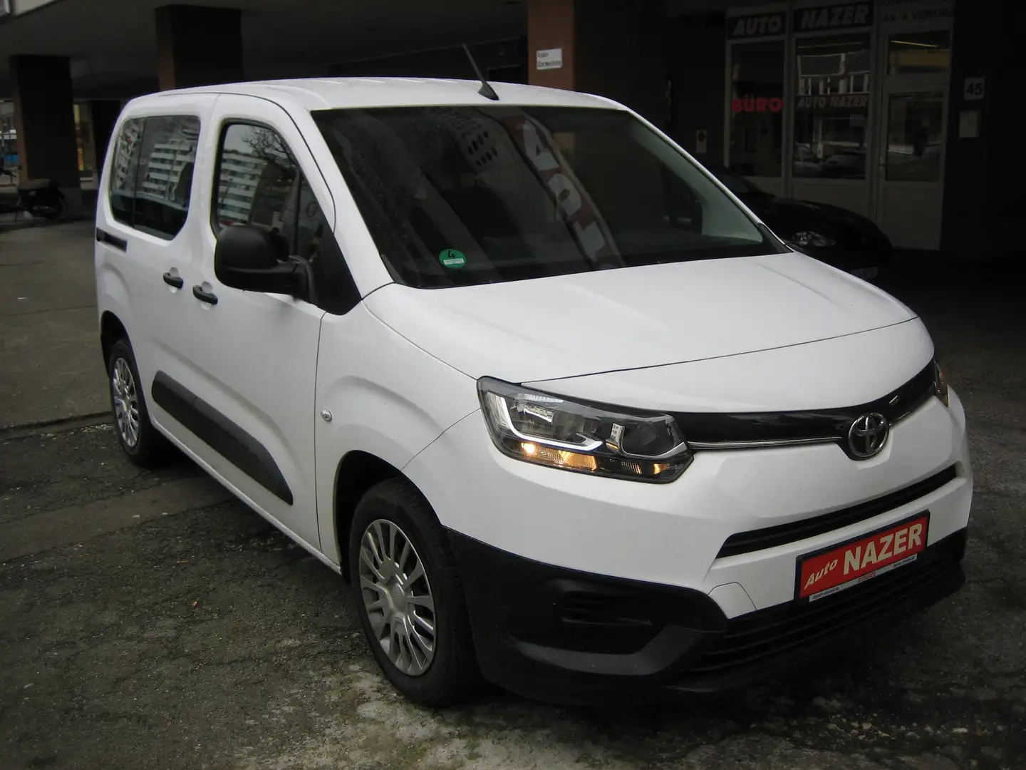 Toyota Proace City Verso 1,2 Turbo Team Deut. Alb - 1