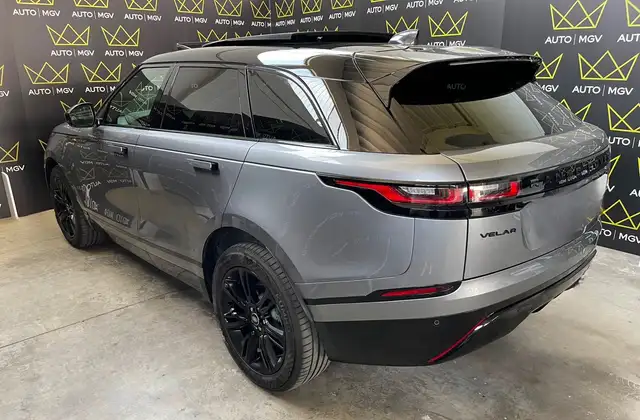 Land Rover Range Rover Velar view 6