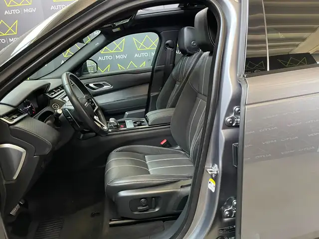 Land Rover Range Rover Velar view 9