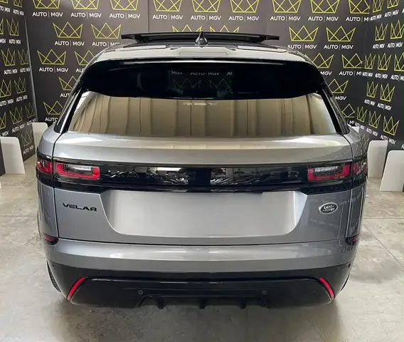 Land Rover Range Rover Velar view 5
