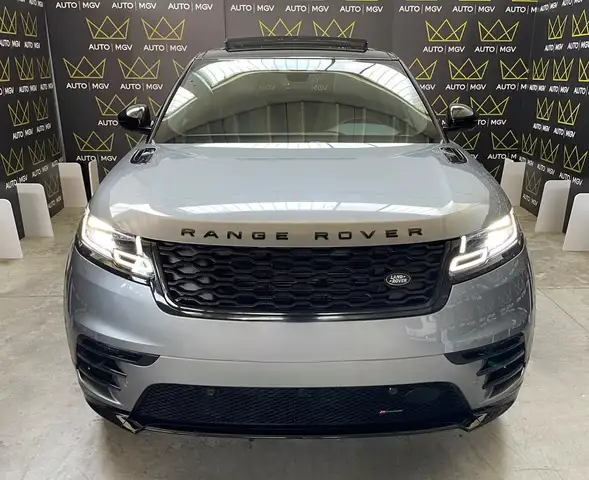 Land Rover Range Rover Velar view 2