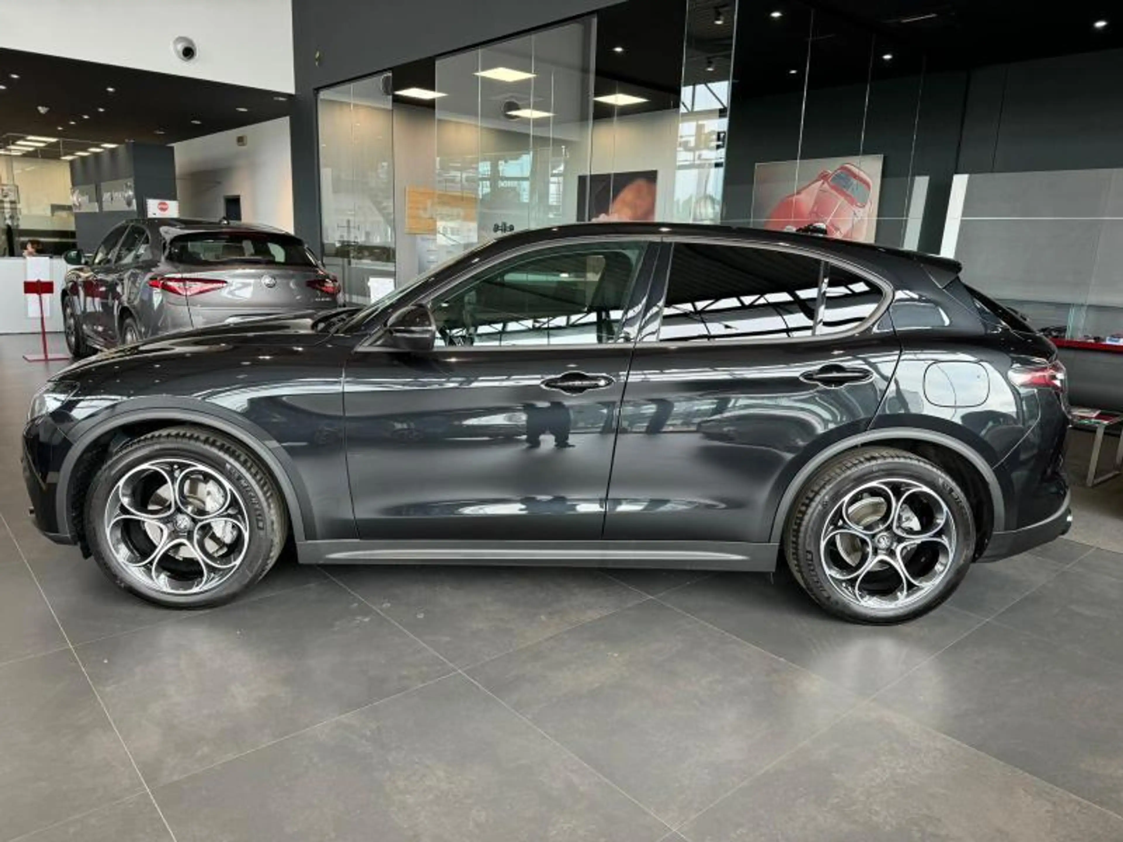 Alfa Romeo Stelvio Sprint — photo 15