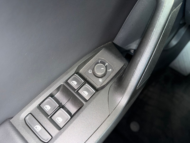SEAT Leon FR e-Hybrid/VIRTUAL/PANO/LED/ASISSTENTEN/ — photo 14