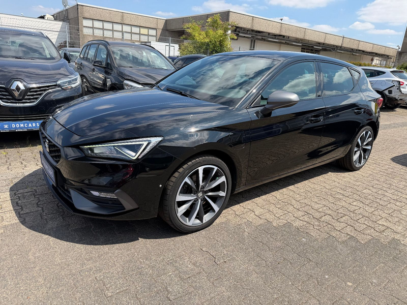 SEAT Leon FR e-Hybrid/VIRTUAL/PANO/LED/ASISSTENTEN/ — photo 2