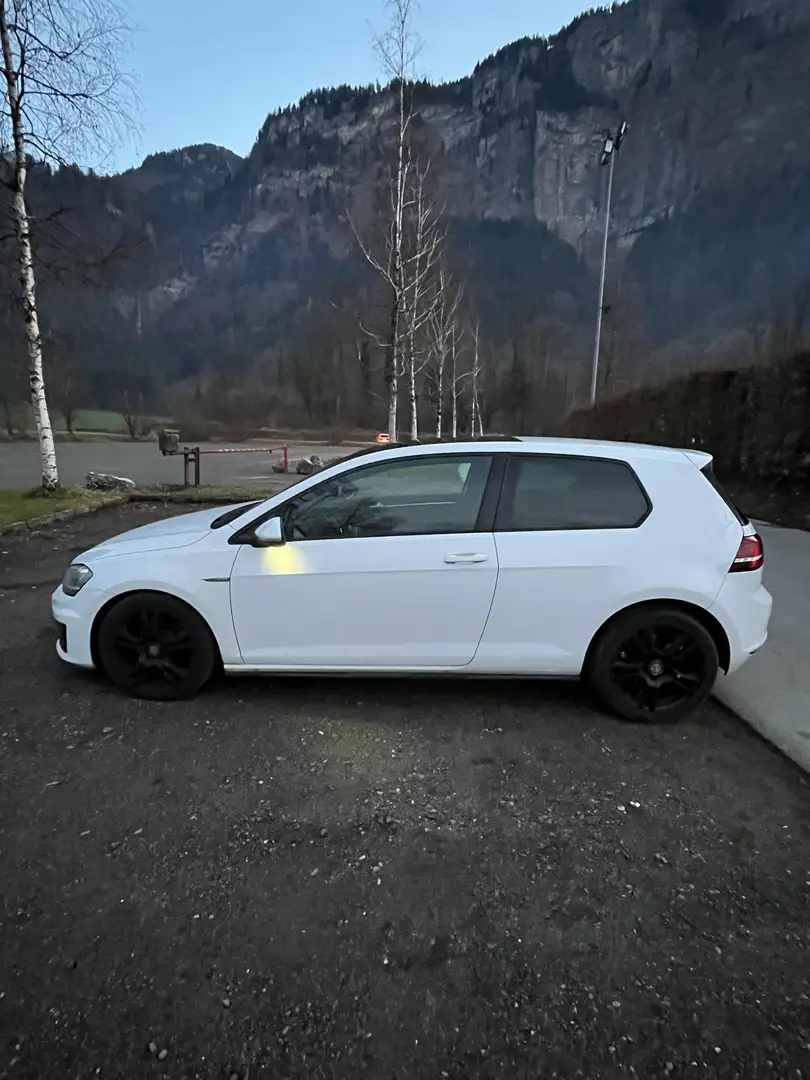 Volkswagen Golf GTD 2,0 TDI - 2