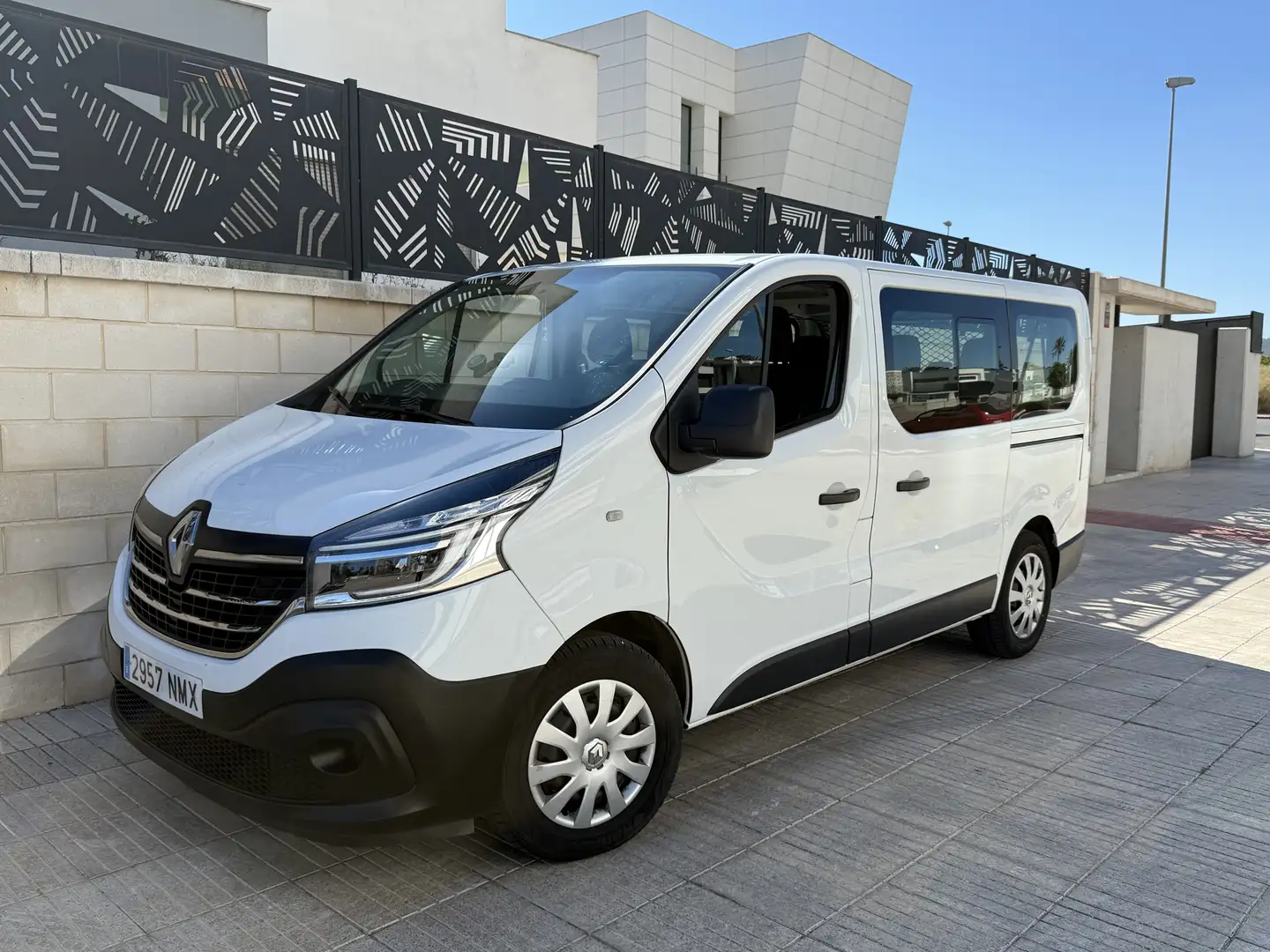 Renault Trafic Furgón Doble Cabina 29 L1 Energy BluedCi 88kW - 2