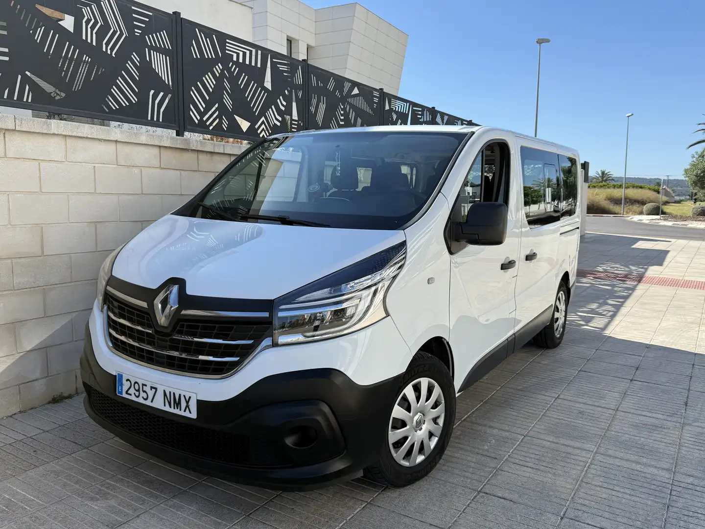 Renault Trafic Furgón Doble Cabina 29 L1 Energy BluedCi 88kW - 1