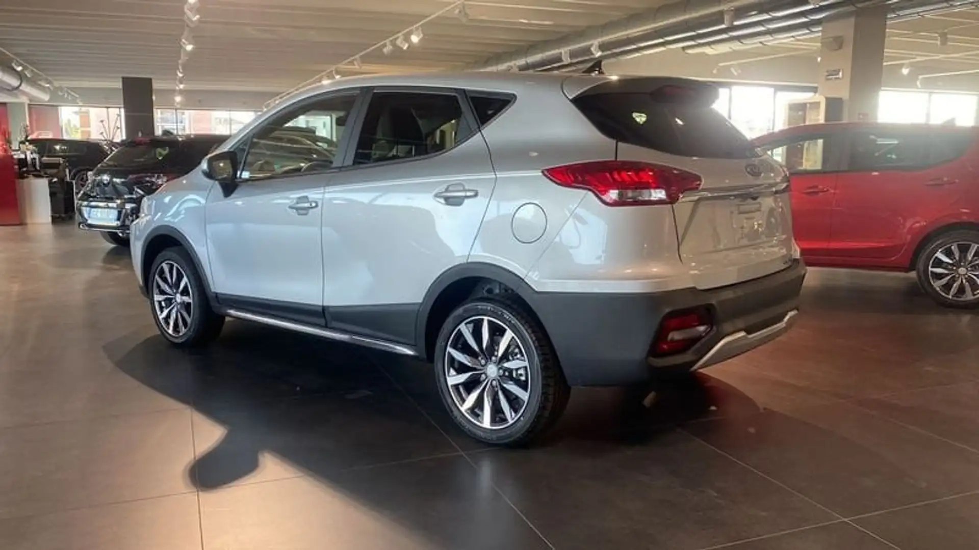 EVO EVO4 1.6 Plateado - 2