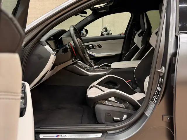 BMW M3 view 24
