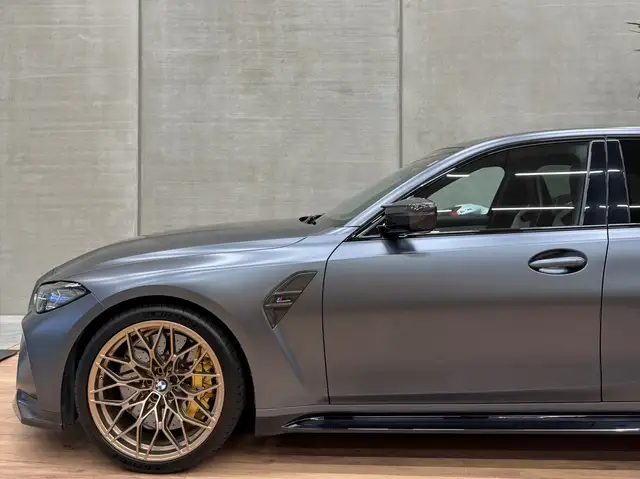 BMW M3 view 6