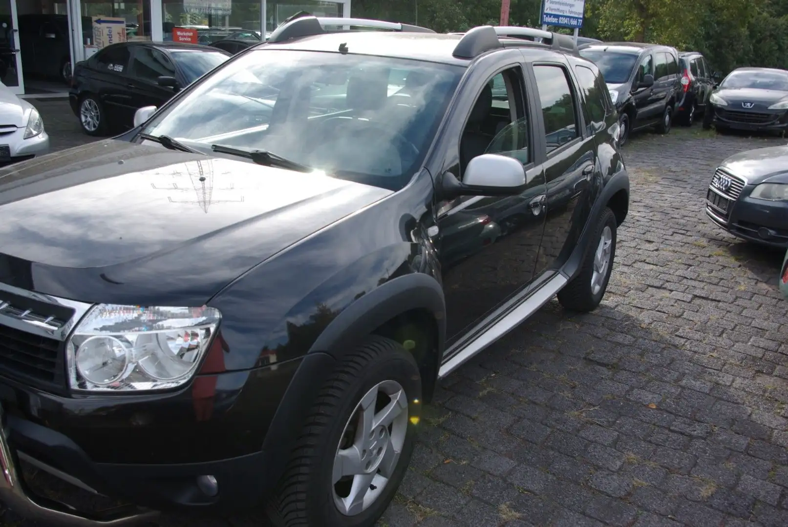 Dacia Duster I Prestige 4x2 Schwarz - 2