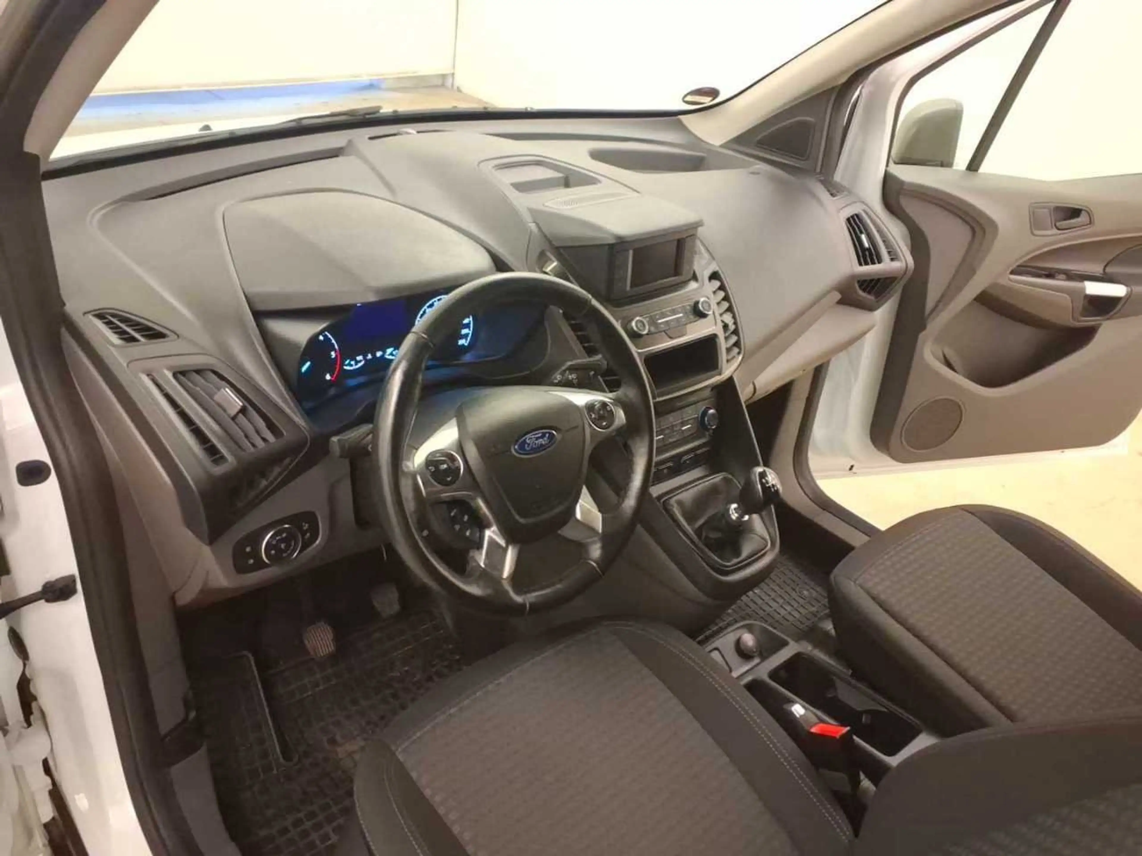 Ford Transit Connect TransitConnect 1.5 EcoBlue 240 — photo 6