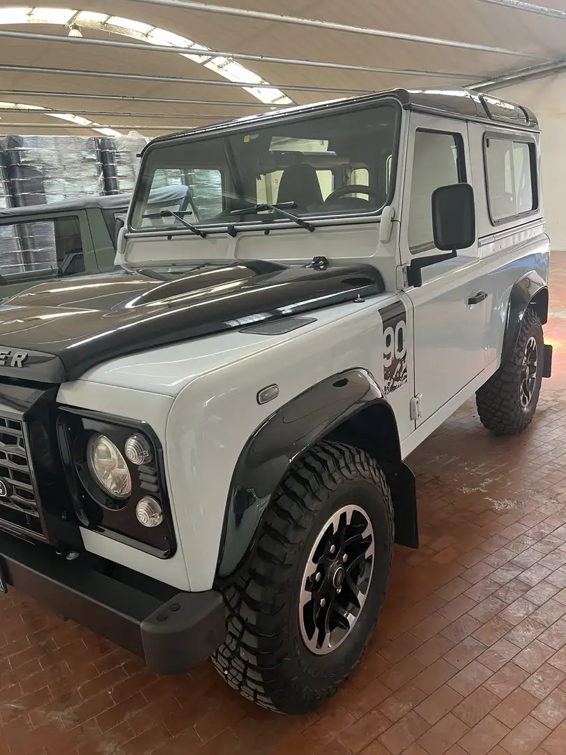 Land Rover Defender 110 2.2 td High Cap Pick Up - 2