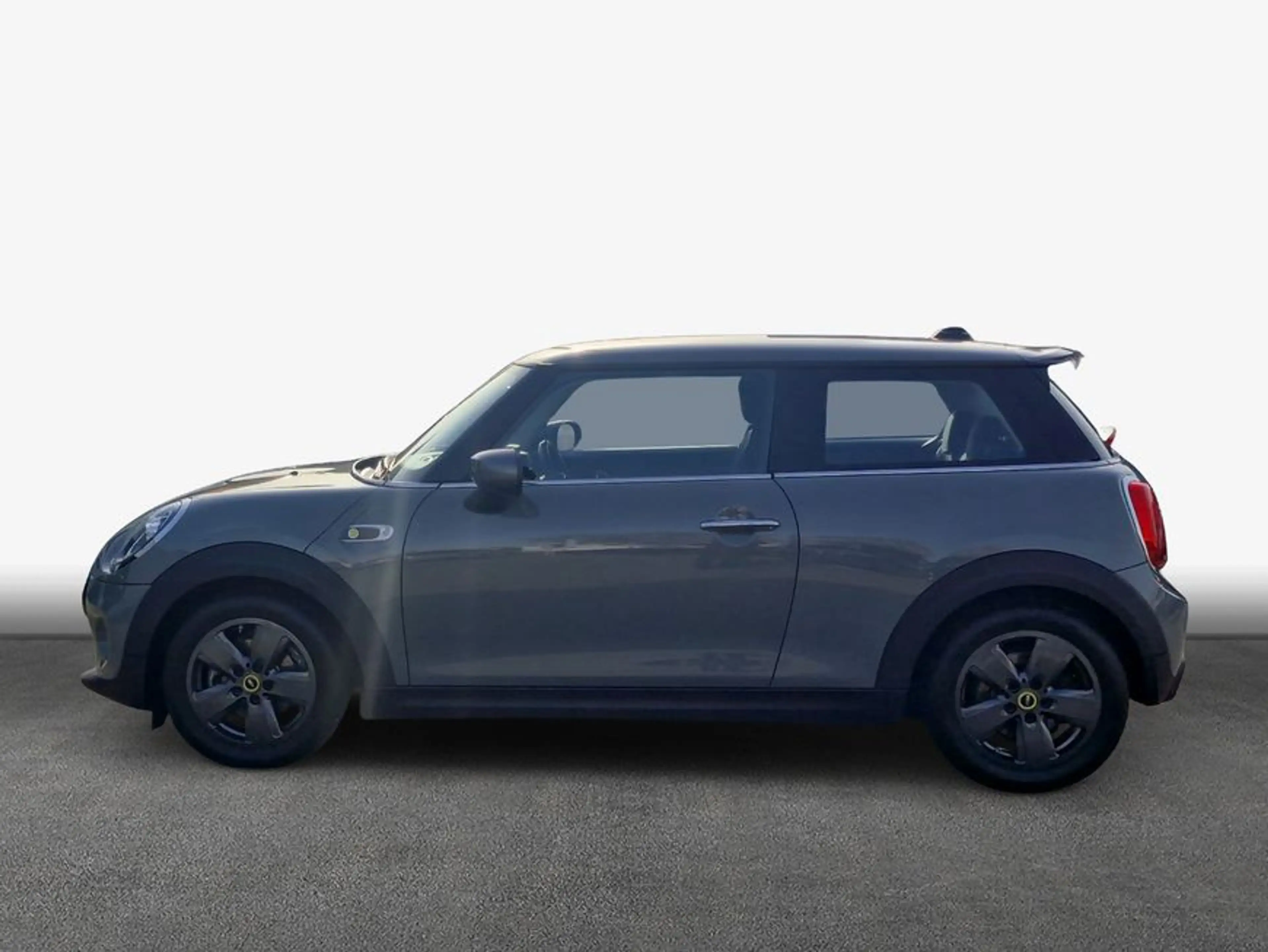 MINI Cooper SE Cooper SE Trim S — photo 5