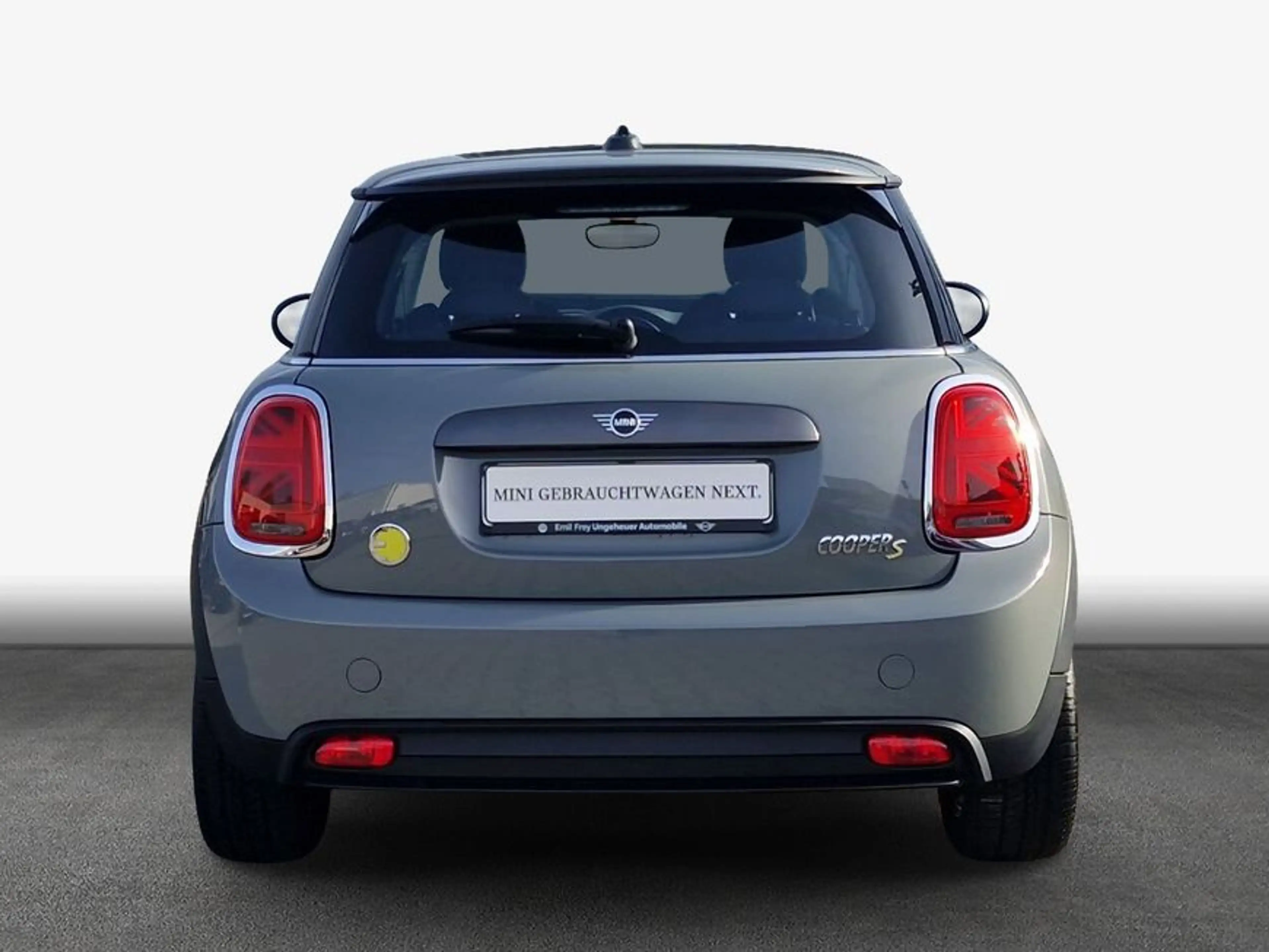 MINI Cooper SE Cooper SE Trim S — photo 6