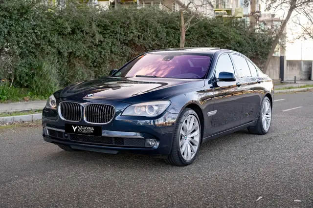 BMW 750 750iA xDrive