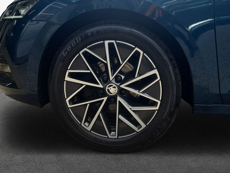 Skoda Octavia Combi 2.0 TDI DSG Ambition AHK/Kamera/Pano — photo 7