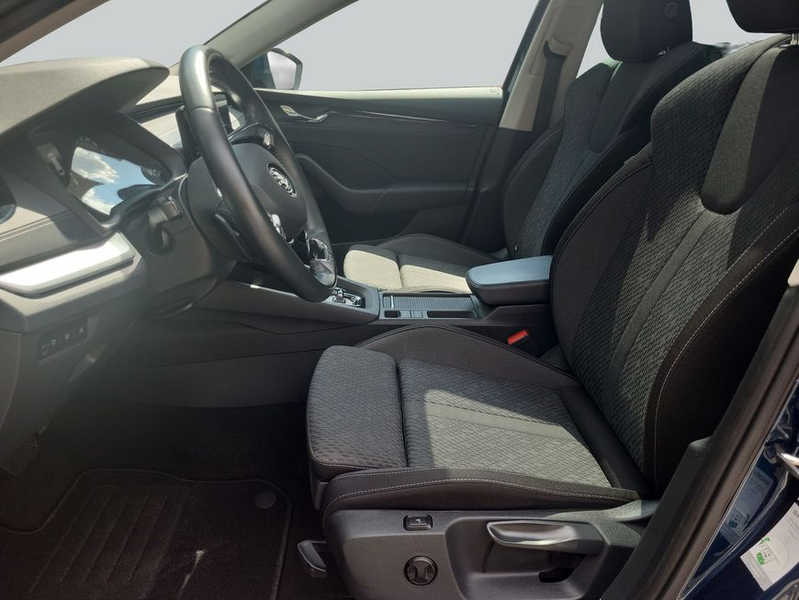 Skoda Octavia Combi 2.0 TDI DSG Ambition AHK/Kamera/Pano — photo 10
